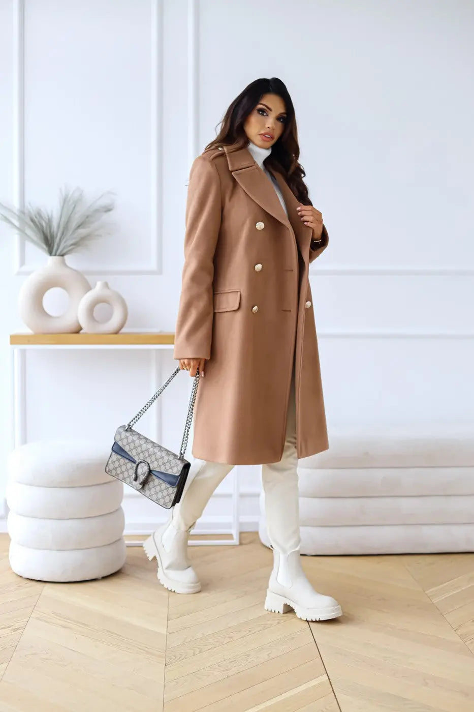 Hunder | Women’s Double-Breasted Wool Coat – Stylish & Comfortable