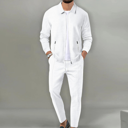 June | Men’s Essential Modern Tracksuit