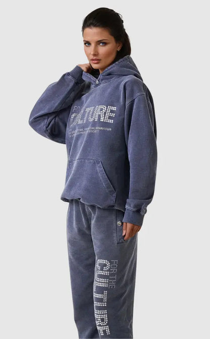 Culture Oversized Hoodie – Vintage-Washed Graphic Streetwear
